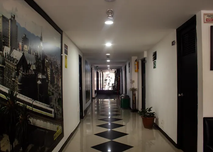 Hotel Laureles De Aburra