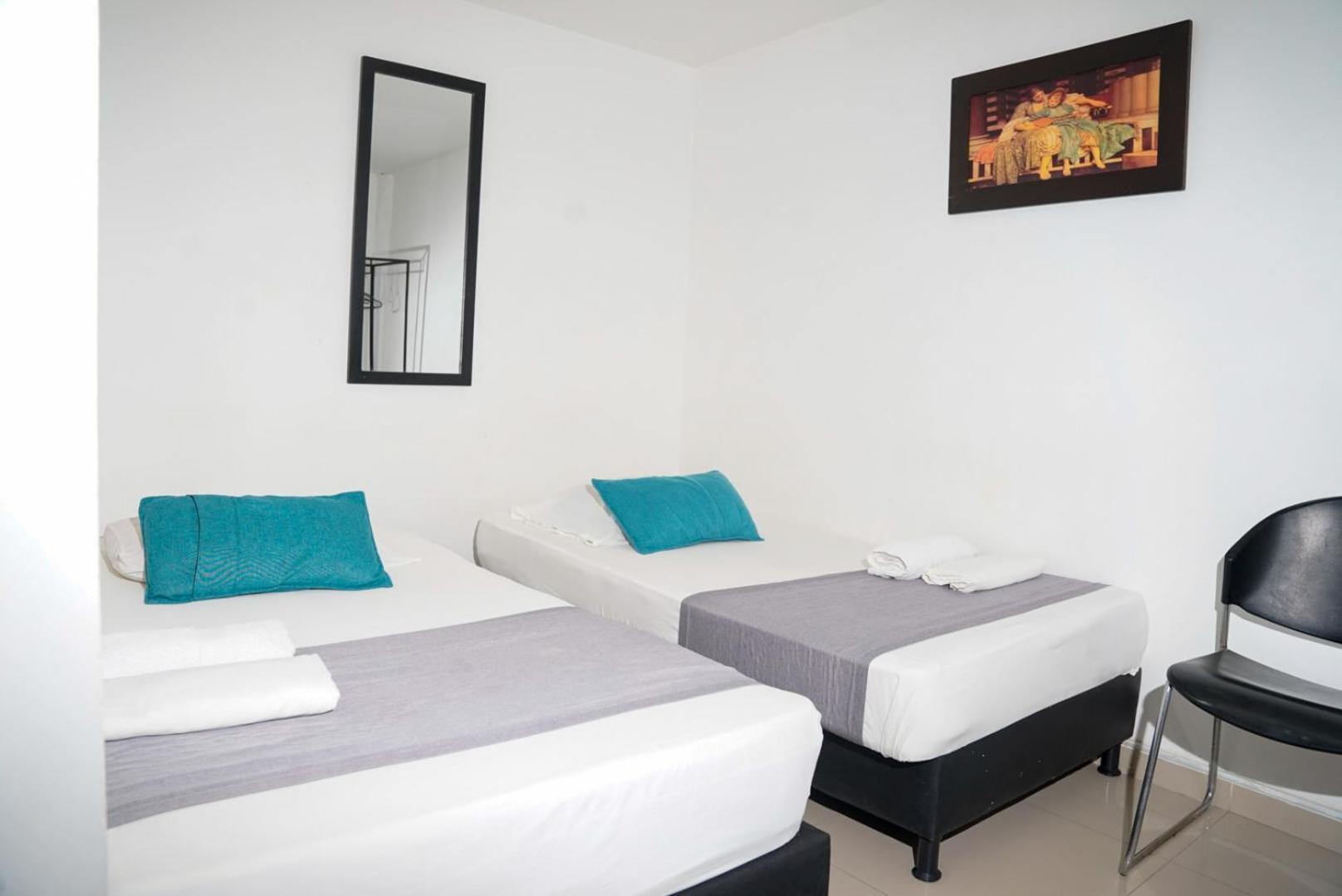 Hotel Laureles De Aburra 3*